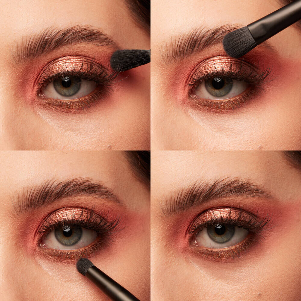 Anleitung in 4 Schritten fur Smokey Eyes in Nude und Gold