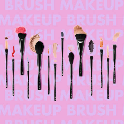 Verschiende NYX PMU Makeup Pinsel