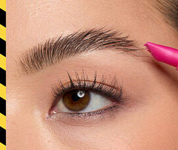 4-Schritt-Anleitung fur geliftete Augenbrauen mit dem Brow Glue Crazy Lift von NYX Professional Makeup