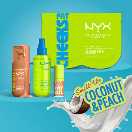 Eine Ubersicht der Coconut Cutie Produkte inklusive Po-Maske, Ol und Duftspray auf blauen Podesten.