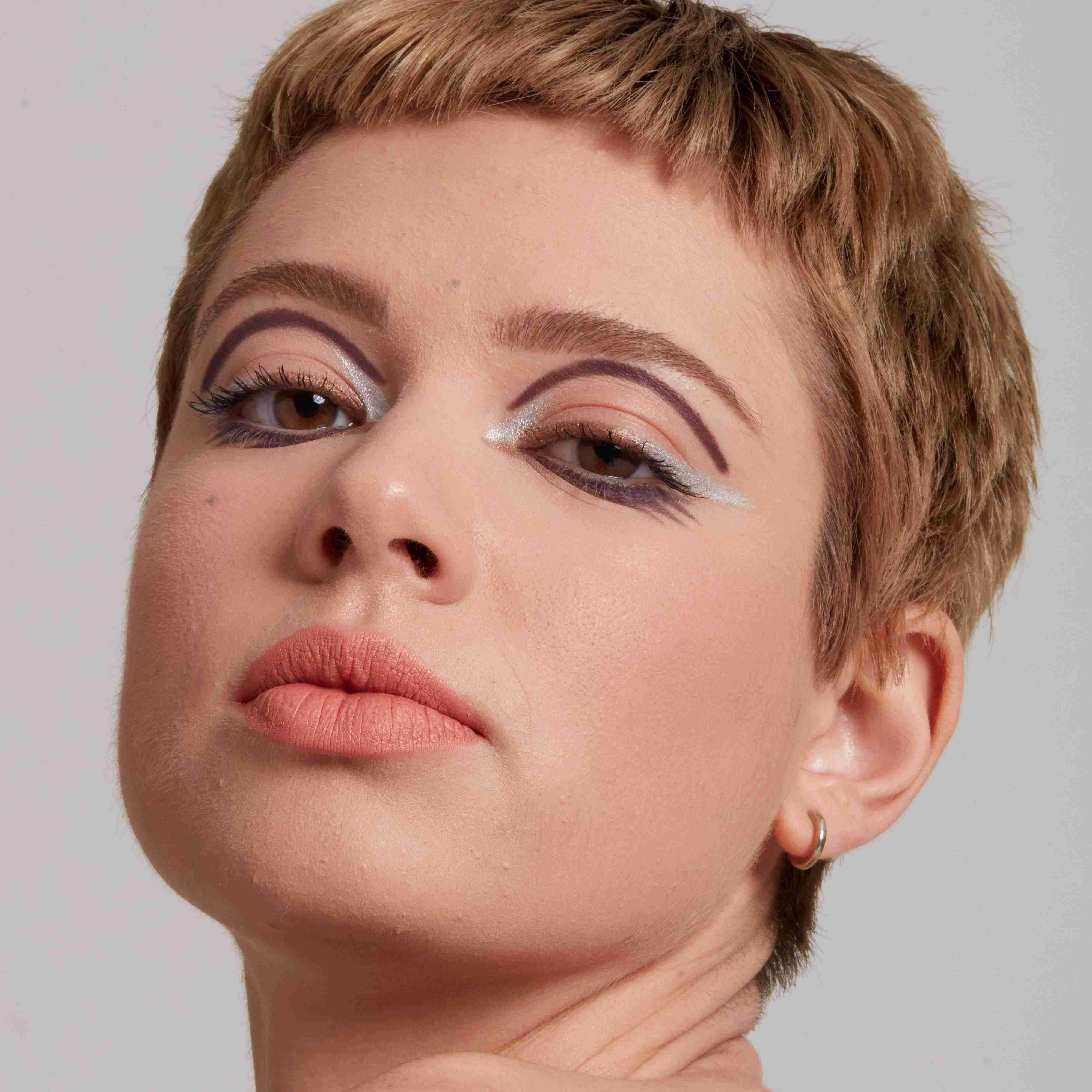 EPIC WEAR LINER STICKS