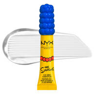 Die Tube des NYX Professional Makeup x The Simpsons „Marge Simpson Mega Glue“ 2-in-1 Brow & Hair Styler vor einem transparenten Gel-Abstrich.
