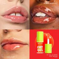 Eine vierteilige Collage prasentiert das Lippenol im direkten Vergleich auf drei unterschiedlichen Hauttonen.
