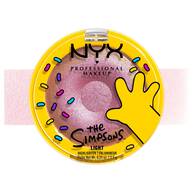 Ein runder NYX Professional Makeup Highlighter im Design eines „Simpsons“-Donuts mit bunten Streuseln und einer gelben Comic-Hand auf der Oberseite.